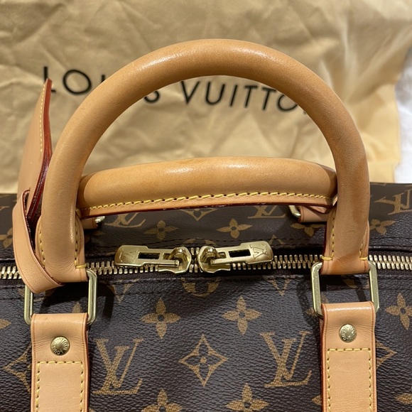 Louis Vuitton Monogram keepall Bandouliere 50 - Authentic - EUC - Picture 7 of 15